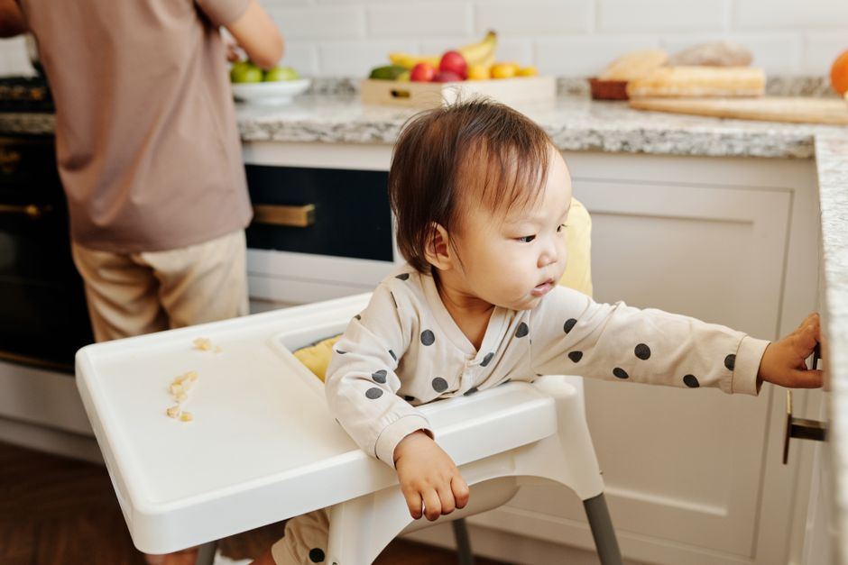 赤ちゃん用品の選び方｜「あると便利」と「必須」は全く別