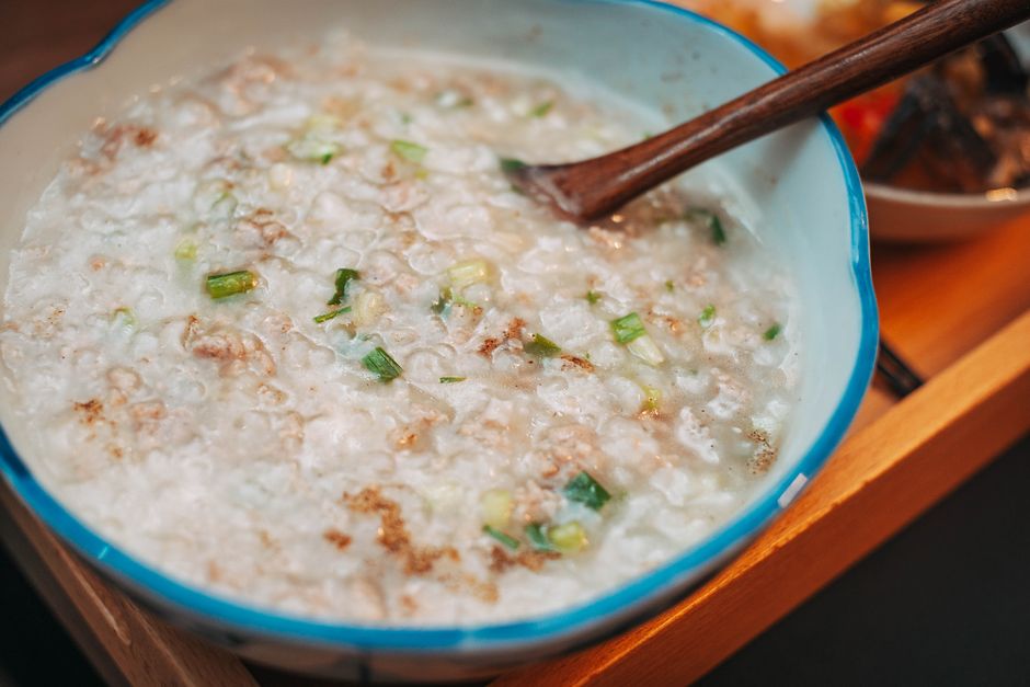 離乳食初期、「10倍粥から始める」が全員に最適とは限らない理由